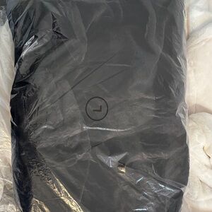 Versona Elegant Black Outerwear